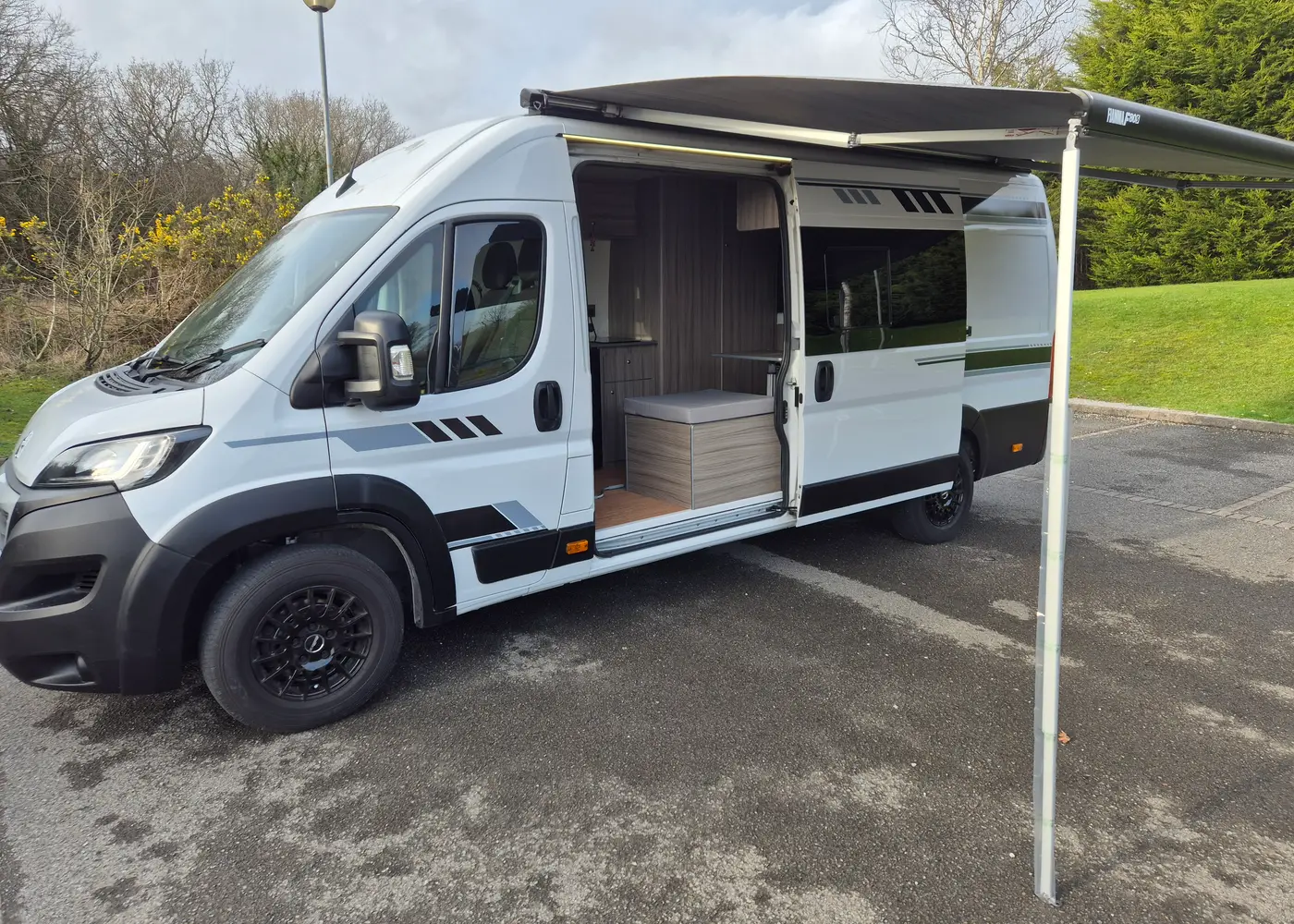 Peugeot Boxer XLWB image 1